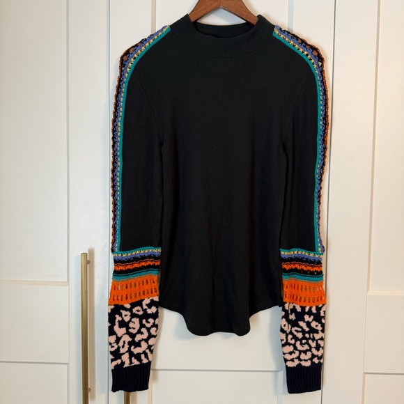 NWT! Free People Women’s Large Switch It Up Cuff Embroidered Thermal Top - Picture 2 of 7